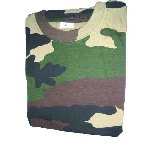 T-shirt camouflage