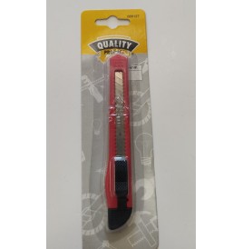 Cutter petit modèle plast 8 mm