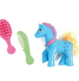 Poney à coiffer 6 cm + peigne