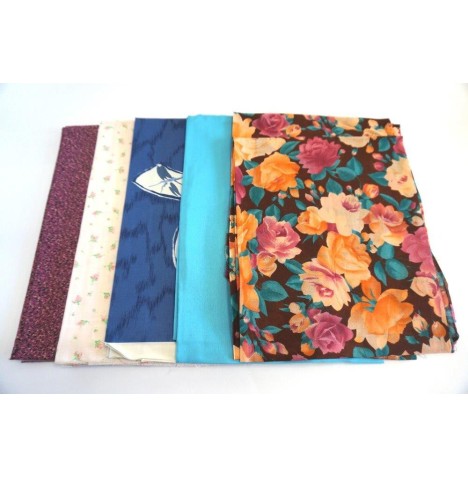 Lot de 5 coupons de1x1.40 de tissu imprimé