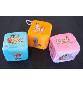 Dés peluche sexy 8 cm assortis
