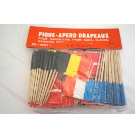 Pique drapeau multi pays Lot de 144