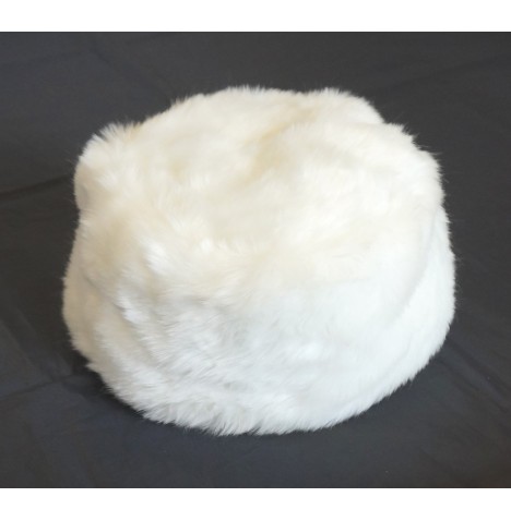 Toque fourrure blanche synthétique